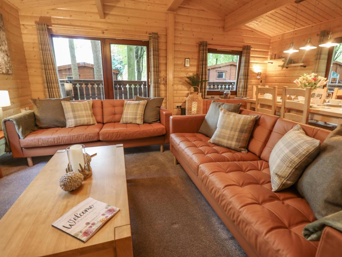 Leafy Hollow Lodge Louth  Exterior foto